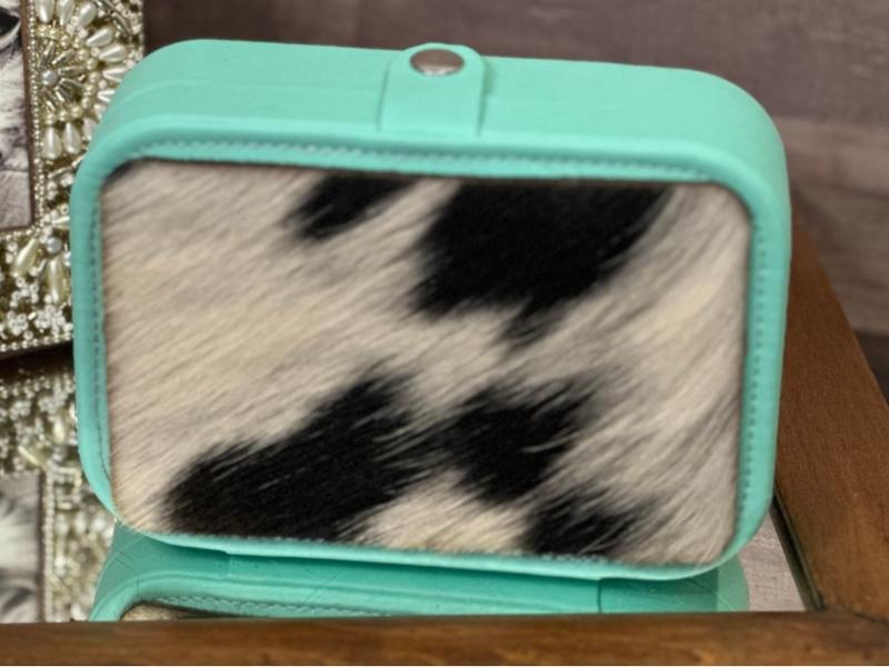 Cowhide Jewelry Travel Case | Custom Branded Cowhide Jewelry Box | Christmas Gift | Bride Gift | Bridesmaid Gift | Leather | Jewelry Organizer Compartment Lightweight