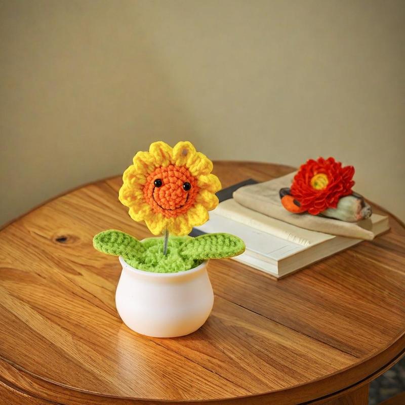 Handmade Mini Crochet Sunflower Potted Plant, 1 Count Artificial Potted Sunflower Decorative Flower, Desktop Decorative Ornaments for Home and Office