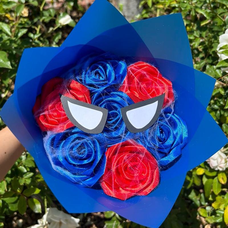 Web inspired bouquet  Message for custom bouquets .. for no web please put in message to seller