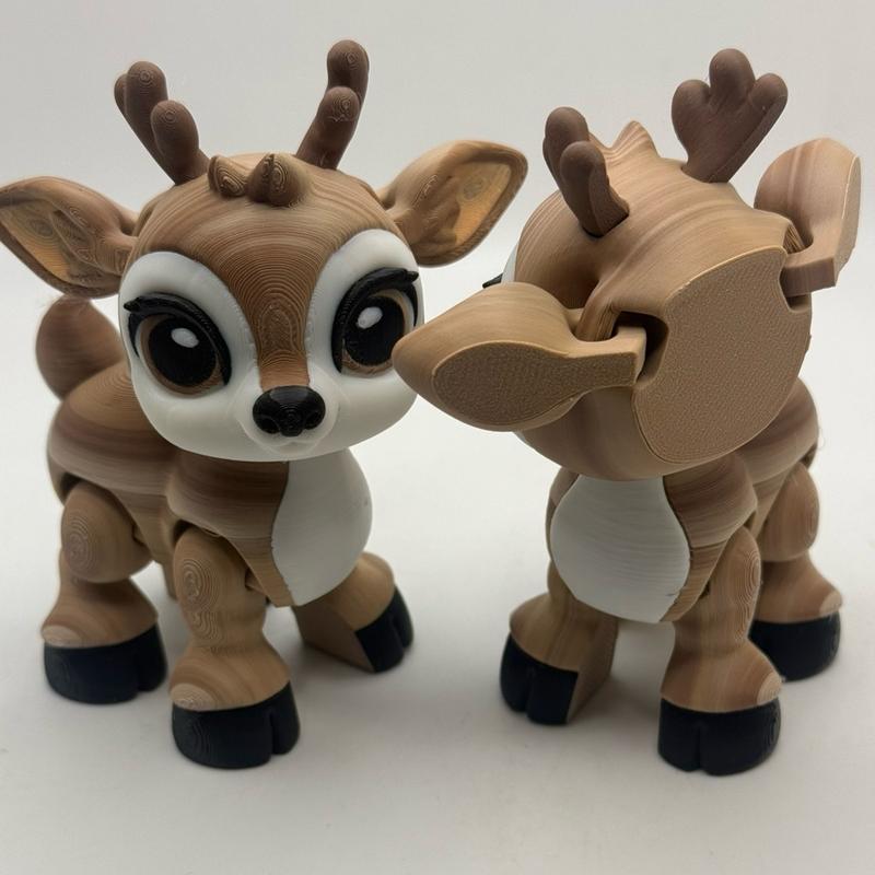 3D Printed Christmas Reindeer Figurine - Articulating Desk Decoration Accessory Friend animal Ornaments figure print Standing design decoration