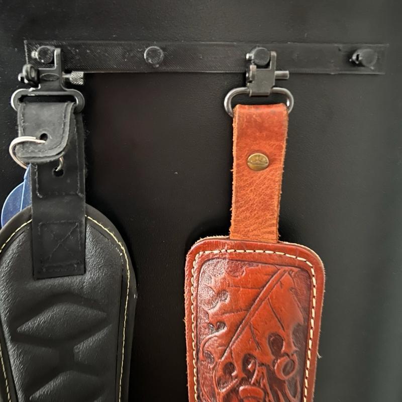 Hunting Sling Hanger - Perfect Organiser for Your Hunting Items