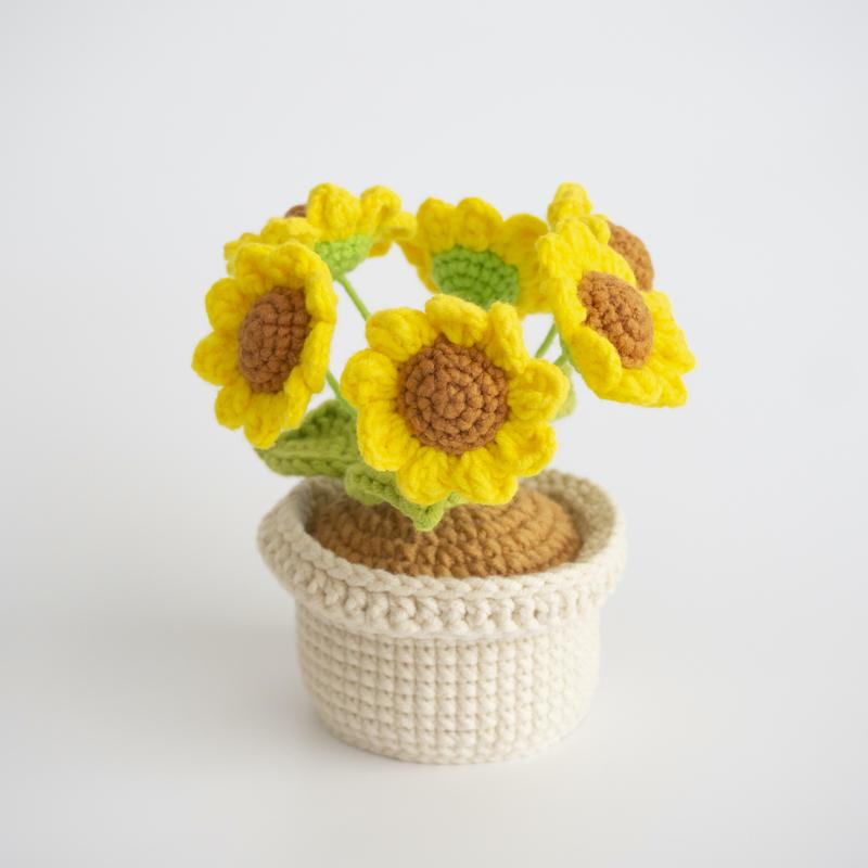 Crochet sunflower decor, handmade sunflower decor, sunflower decor, sunflower home decor, sunflower desk decor, amigurumi sunflower decor