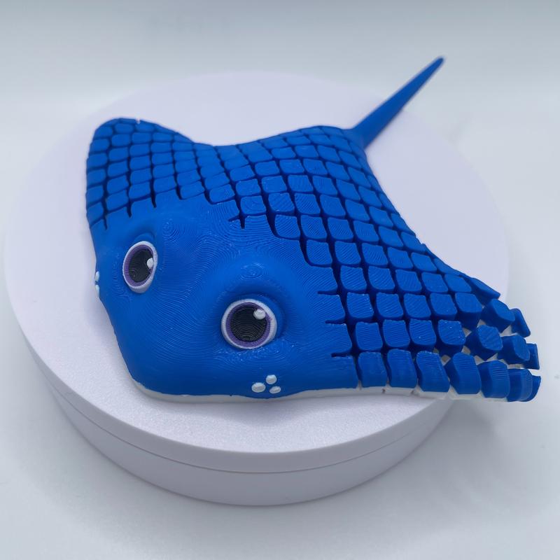 3D Printed Flexi Stingray  - Amazing Articulation - Ocean Life - Manta Ray - Stocking Stuffers - Christmas Gift Ideas