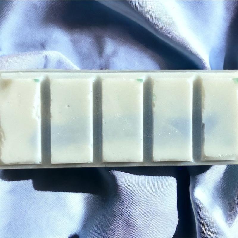 Hand poured | Natural Soy | Premium Scent | Wax Melt Snap Bars