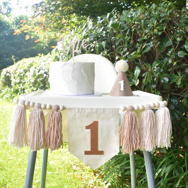 First Birthday Party Banner, 1 Count 1st Birthday Party High Chair Banner with Tassel, Photo Booth Prop for Birthday Party