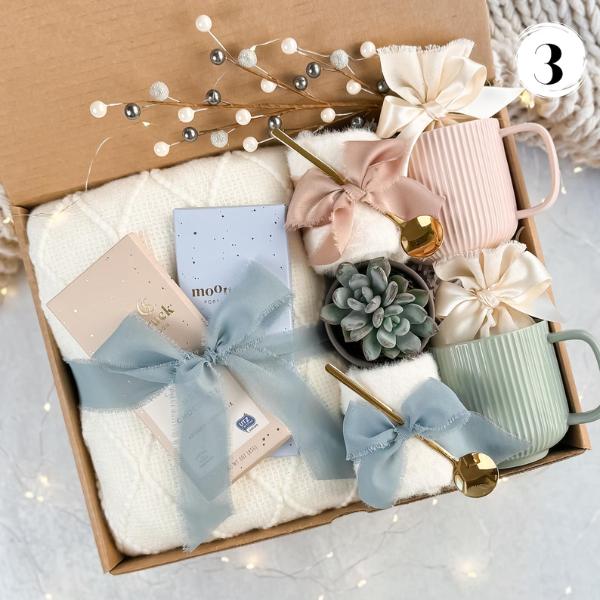 Christmas Gift Box for Couples | Unique Holiday Gift Set | Personalized Christmas Gift for Friends | Husband and Wife Christmas Gift | Thoughtful Festive Present