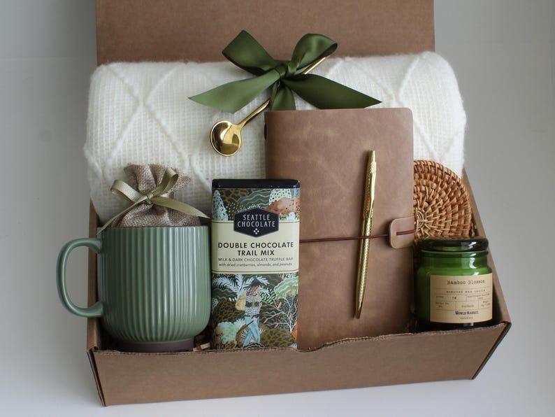 Gift Box For Her, Gift For Women, Gift For Mom, Sending A Hug, Thinking Of You, Thank You Gift, Birthday Gift Box, Hygge Gift, Care Package