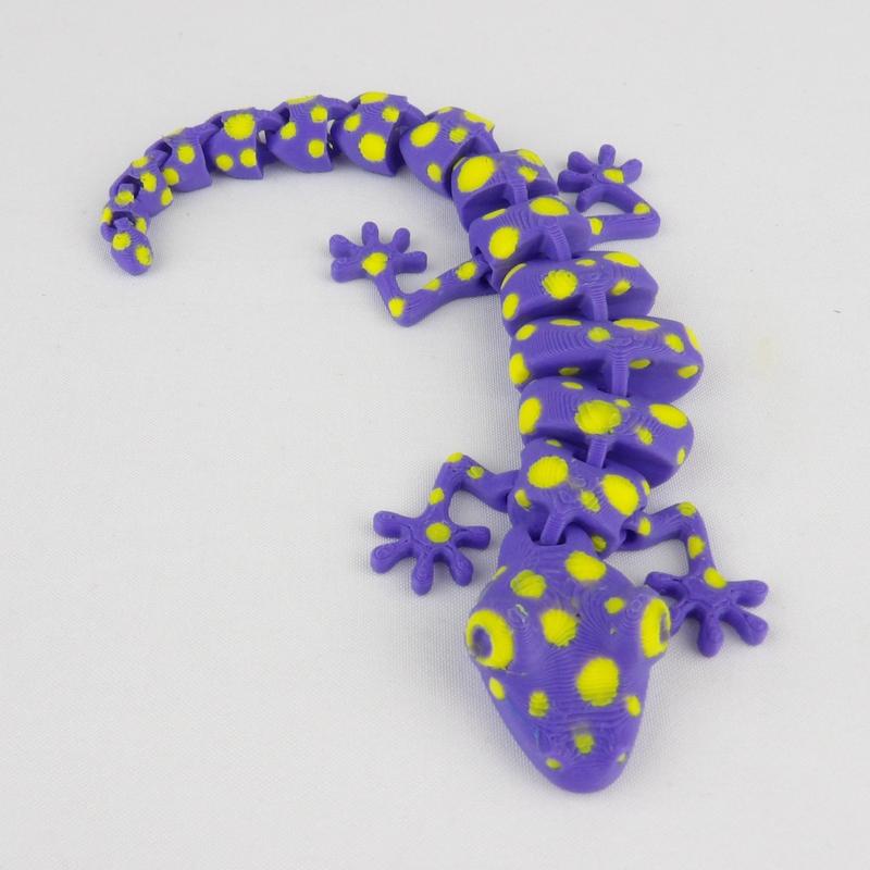 3D Printed Articulated Lizard - Spotted & Custom Color options available!