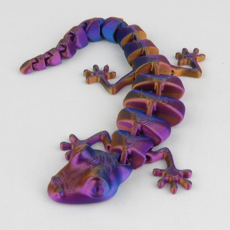 3D Printed Articulated Lizard - Spotted & Custom Color options available!