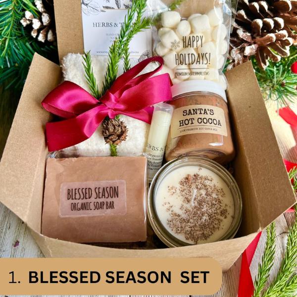 Christmas Gift Basket | Holiday Gift Box for Women | Hot Chocolate Gift Set | Personalized Christmas Gifts for Mom