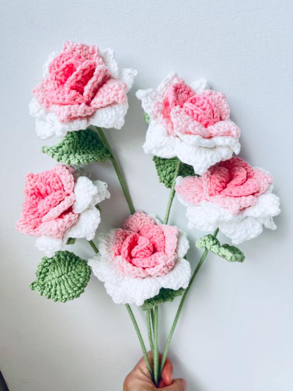 3 pieces crochet bouquet+crochet flower handmade flower+forever flower+birthday gift+creative gift+christmas Gift+ Housewarming Present+graduation gift+beautiful flower+Bridal Shower Gesture + Marriage Proposal Gift+ Gift for Friends and Family Rose Rose