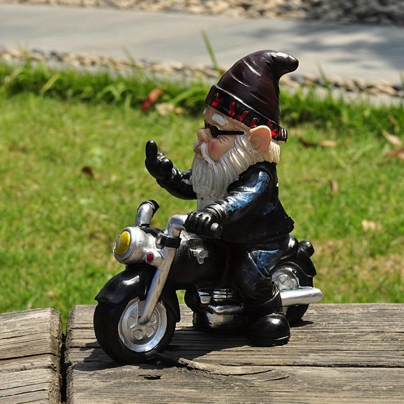 Creative Gnome Riding Motorcycle Figurine (1 Count), Resin Ornament, Desktop Decoration for Home Office Garden