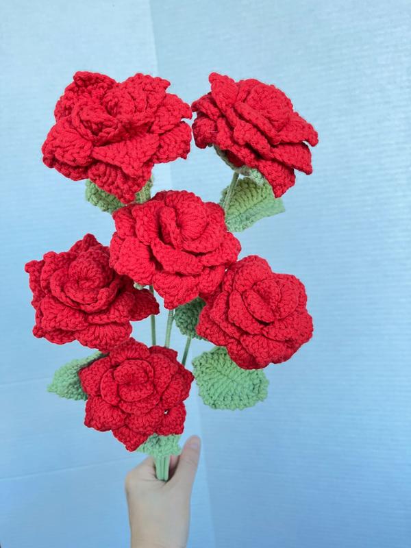 3 pieces crochet bouquet+crochet flower handmade flower+forever flower+birthday gift+creative gift+christmas Gift+ Housewarming Present+graduation gift+beautiful flower+Bridal Shower Gesture + Marriage Proposal Gift+ Gift for Friends and Family Rose Rose