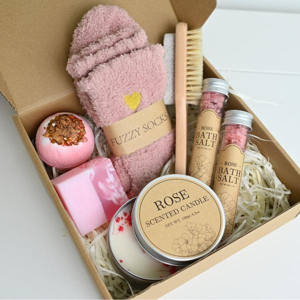 Gift set, Lavender gift set, Personalized Gifts For Her, Gift Box For Women, Best Friend Birthday Gifts, Self Care Box, Thinking Of You Care Package, Thank You Gift Box holiday gift, Hygge gift box, gift box idea