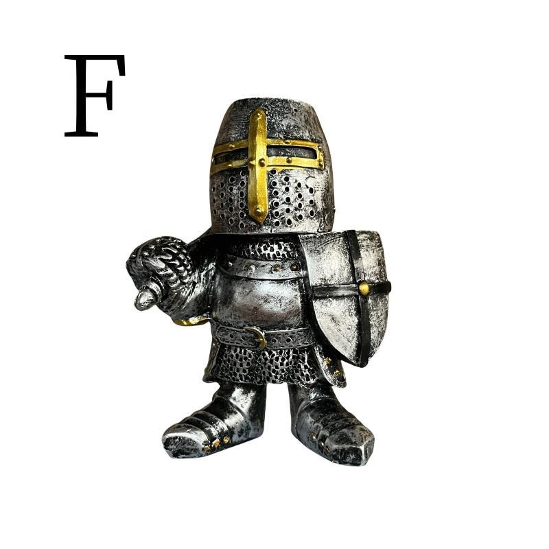 Medieval Guard Statue Decoration, 1 Count Mini Medieval Guard Statue Desktop Ornament, Home Decor for Living Room Bedroom Office Car