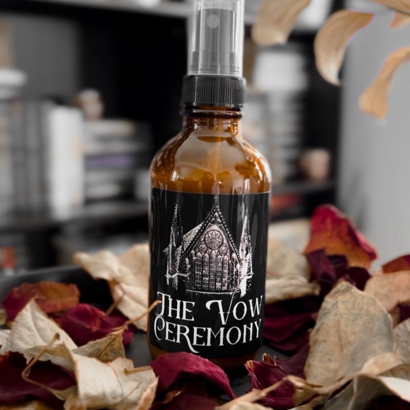 Nightshade | VOW CEREMONY | Room + Linen Spray | Highly scented 4oz bottle