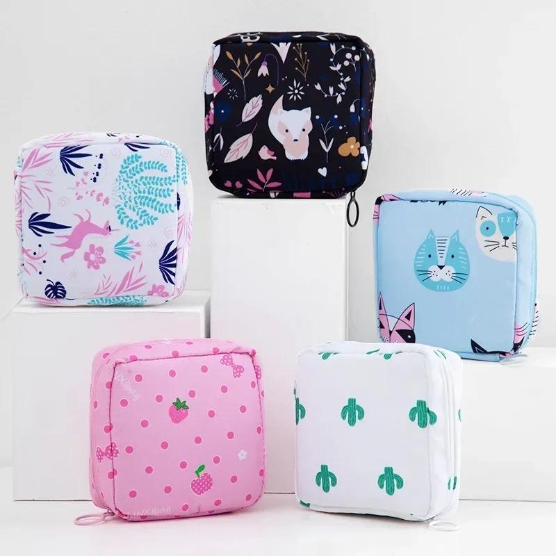 Cute Large Capacity Sanitary Napkin Storage Bags Cartoon Rabbit Bear Girls Physiological Period Tampon Organiser Bag Mini Bag