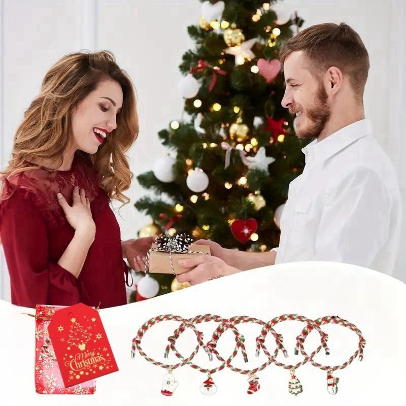 Christmas Gift Set, 15pcs set Including 5 Counts Gift Bag & 5 Counts Gift Card & 5 Counts Gift Rope, Festive & Party Supplies