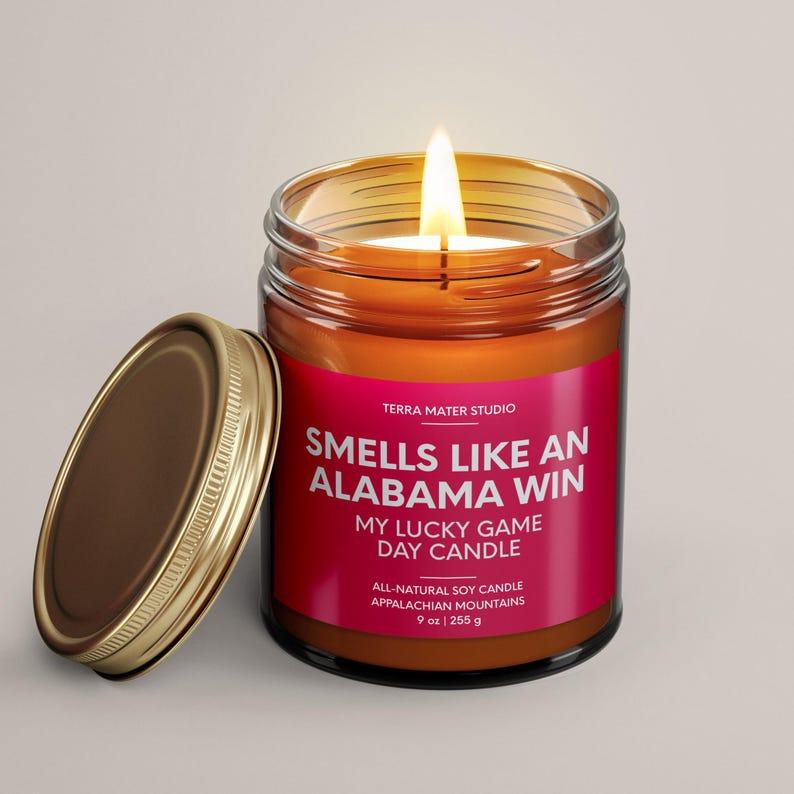 Smells Like An Alabama Win Candle, Alabama Lucky Game Day Candle, Soy Candle, Alabama Gift, Sports Gift, Football Decor, Unique Gift Idea, Football Candle, Football Gift, Candle Gift