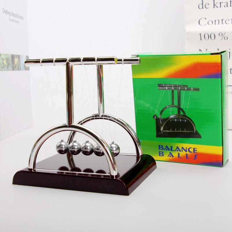 Newton's Cradle Desk Decoration, 1 Count Stress Relief Desktop Ornament, Creative Desk Decor for Home Study Room Office School