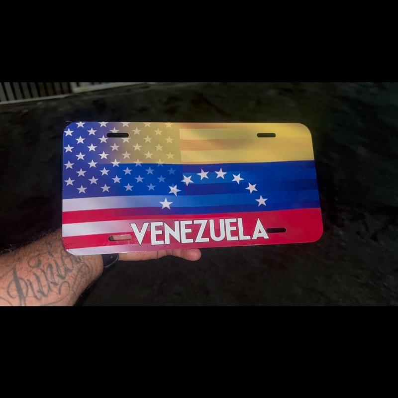 Customized Venezuela Plate - Personalized Name and Symbol