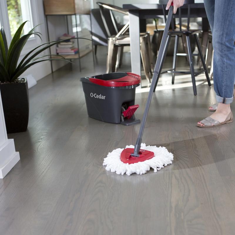 O-Cedar Easywring Microfiber Spin Mop & Bucket Floor Cleaning System with 2 Extra Refills