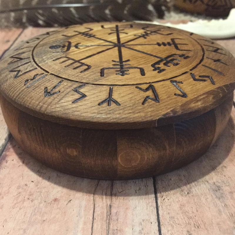 Vegvisir Rune Box (Brown) ‘No Runes’ Viking Pagan Heathen Norse Nordic Viking Compass And Elder Futhark Odin Thor Handmade Round Round Round Round