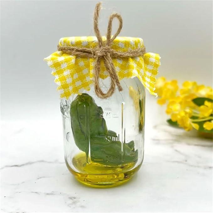 Grumpy Pickle in a Jar Sculpture, Miniature Glass Screaming Pickle in a Jar, Cute Emotional Support Pickle in a Jar Decoration Gift for Pickle Lovers (Grumpy Pickle)