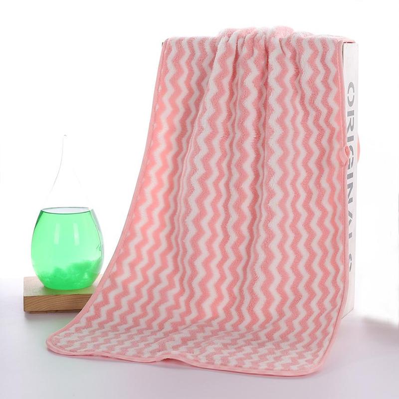 Wavy Stripes Pattern Bath Towel, 1 Count Soft Coral Fleece Absorbent Towel, Home Bathroom Accessories for Men & Women