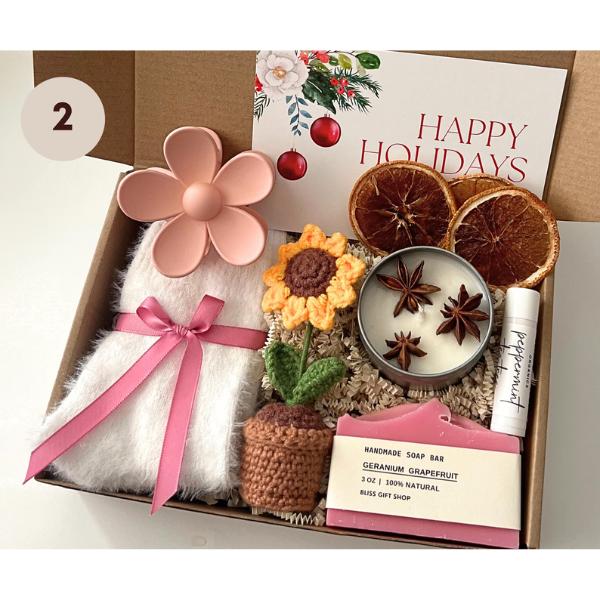 Holiday Gift Box | Christmas Gift for Her | Christmas Gift Idea | Sending a Hug | Hygge Gift | Gifts for Her for Any Occasion