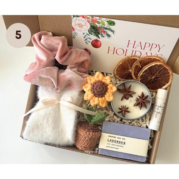 Holiday Gift Box | Christmas Gift for Her | Christmas Gift Idea | Sending a Hug | Hygge Gift | Gifts for Her for Any Occasion