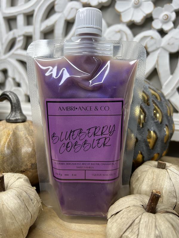 Blueberry Cobbler Scented Squeeze Wax Melt 8oz Squeezable Pouch. Ambri-ance & Co bakery scent. Long Lasting Scent.