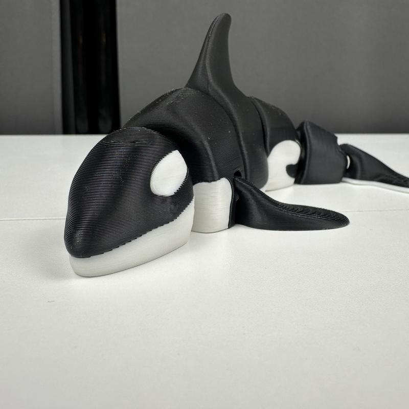 3D Printed Articulated orca whale for Home Decor - PLA Plastic, Multiple Colors