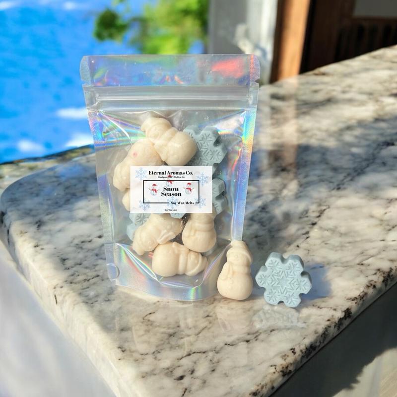 Snow Season Wax Melts | Berries In The Snow | Snowflake Wax Melts | Snowman Wax Melts | Christmas Wax Melts | Holiday Wax Melts |  Candle Decor Freshener Decoration | Soy Wax Melts