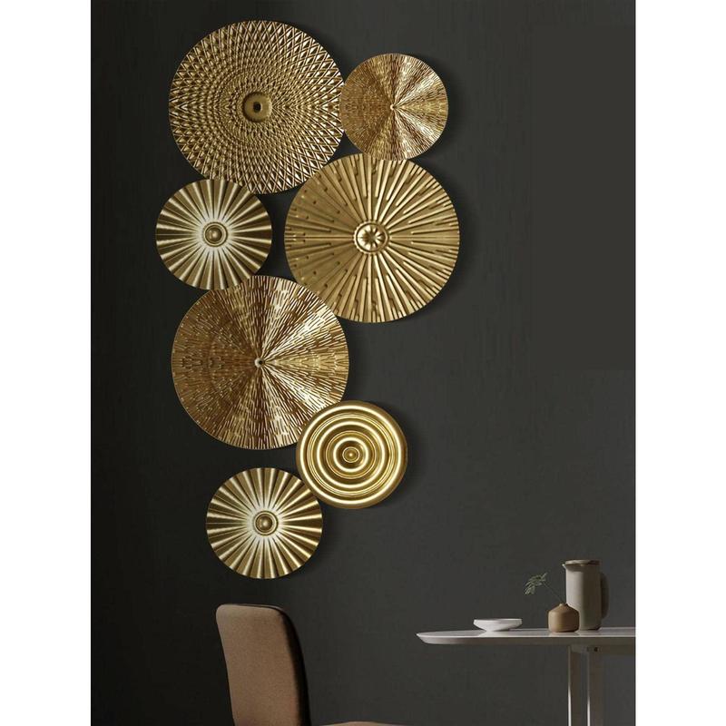 Fashion New Style 1pc Round Hanging Decoration, Modern Iron Golden Round Shaped Hanging Decoration For Home