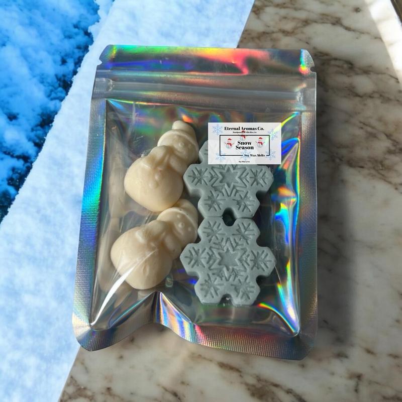 Snow Season Wax Melts | Berries In The Snow | Snowflake Wax Melts | Snowman Wax Melts | Christmas Wax Melts | Holiday Wax Melts |  Candle Decor Freshener Decoration | Soy Wax Melts