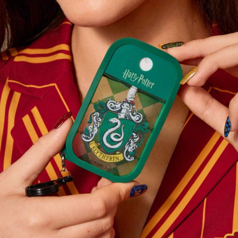 HARRY POTTER X College Badge And Argyle Pattern Semi-Transparent Portable Spray Bottle